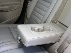 2013款 2.0T 自动 四驱尊贵型 5座
