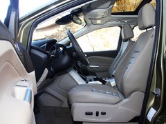 2013款 2.0T 自动 四驱尊贵型 5座