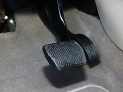 2013款 2.0T 自动 四驱尊贵型 5座