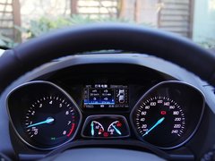 2013款 2.0T 自动 四驱尊贵型 5座