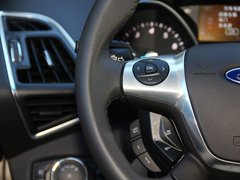 2013款 2.0T 自动 四驱尊贵型 5座