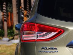 2013款 2.0T 自动 四驱尊贵型 5座
