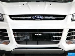 2013款 2.0T 自动 四驱尊贵型 5座
