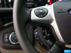 2013款 2.0T 自动 四驱尊贵型 5座