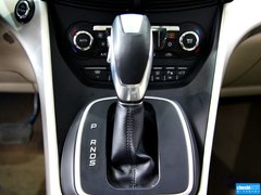 2013款 2.0T 自动 四驱尊贵型 5座
