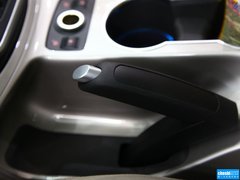 2013款 2.0T 自动 四驱尊贵型 5座
