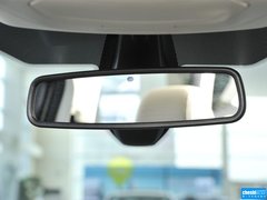 2013款 2.0T 自动 四驱尊贵型 5座
