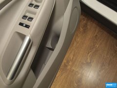 2013款 2.0T 自动 四驱尊贵型 5座