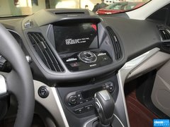 2013款 2.0T 自动 四驱尊贵型 5座