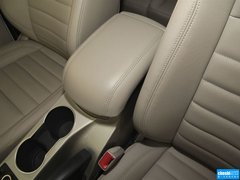 2013款 2.0T 自动 四驱尊贵型 5座