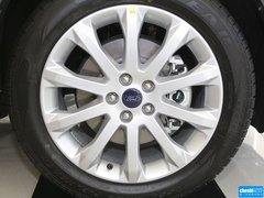 2013款 2.0T 自动 四驱尊贵型 5座