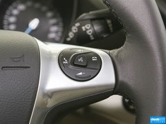 2013款 2.0T 自动 四驱尊贵型 5座