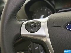 2013款 2.0T 自动 四驱尊贵型 5座