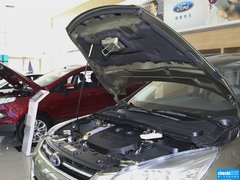 2013款 2.0T 自动 四驱尊贵型 5座