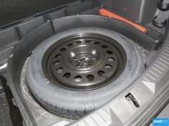 2013款 2.0T 自动 四驱尊贵型 5座
