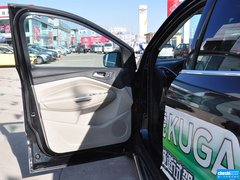 2013款 2.0T 自动 四驱尊贵型 5座