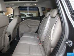 2013款 2.0T 自动 四驱尊贵型 5座