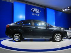 2013款 三厢 1.5L 自动 旗舰型