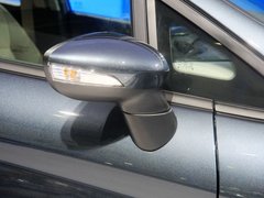 2013款 三厢 1.5L 自动 旗舰型