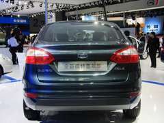 2013款 三厢 1.5L 自动 旗舰型