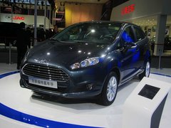 2013款 三厢 1.5L 自动 旗舰型