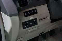 2013款 2.4L 手动 尊贵型 7座
