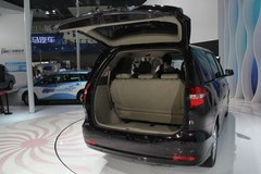 2013款 2.4L 手动 尊贵型 7座