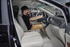 2013款 2.4L 手动 尊贵型 7座