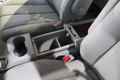 2013款 2.4L 手动 尊贵型 7座