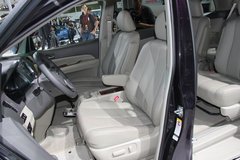 2013款 2.4L 手动 尊贵型 7座