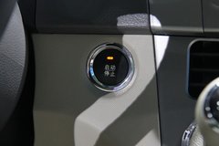 2013款 2.4L 手动 尊贵型 7座