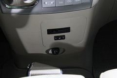 2013款 2.4L 手动 尊贵型 7座