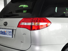 2013款 2.4L 手动 尊贵型 7座