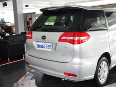 2013款 2.4L 手动 尊贵型 7座