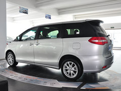 2013款 2.4L 手动 尊贵型 7座
