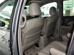 2013款 2.4L 手动 尊贵型 7座