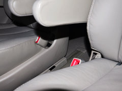 2013款 2.4L 手动 尊贵型 7座