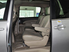 2013款 2.4L 手动 尊贵型 7座