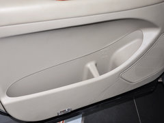 2013款 2.4L 手动 尊贵型 7座