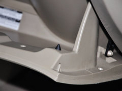 2013款 2.4L 手动 尊贵型 7座