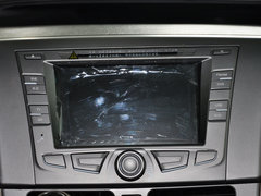 2013款 2.4L 手动 尊贵型 7座