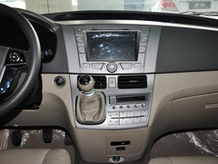 2013款 2.4L 手动 尊贵型 7座