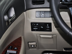 2013款 2.4L 手动 尊贵型 7座