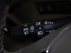 2013款 2.4L 手动 尊贵型 7座
