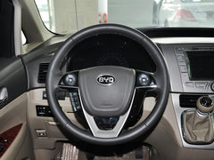 2013款 2.4L 手动 尊贵型 7座