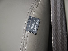 比亚迪M6 2013款 2.4L 手动 尊贵型 7座