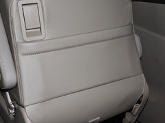 2013款 2.4L 手动 尊贵型 7座