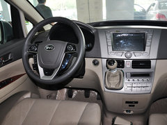2013款 2.4L 手动 尊贵型 7座