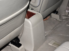 2013款 2.4L 手动 尊贵型 7座