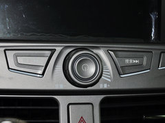 2013款 2.4L 手动 尊贵型 7座